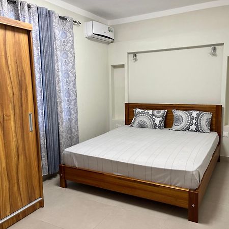 Pearl Gate Residence Apt No 3 Flic en Flac Luaran gambar