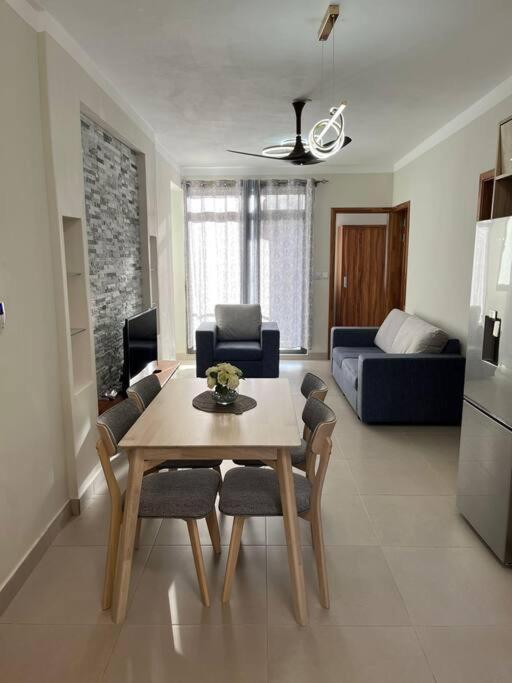 Pearl Gate Residence Apt No 3 Flic en Flac Luaran gambar