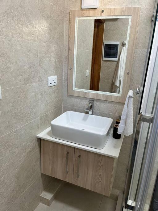 Pearl Gate Residence Apt No 3 Flic en Flac Luaran gambar